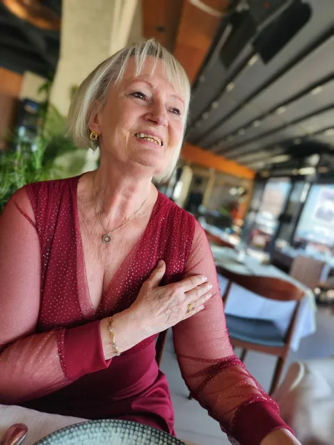 Porträt von Jana Steinweg